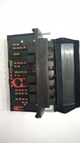 ВАЗ-21073 БЛОК МОНТАЖНЫЙ ИНЖЕКТОР 2107-3722010 (Тольятти)