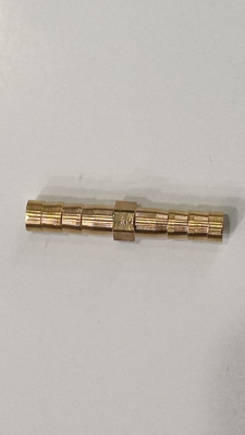 СОЕДИНИТЕЛЬ ЛАТУНЬ D6